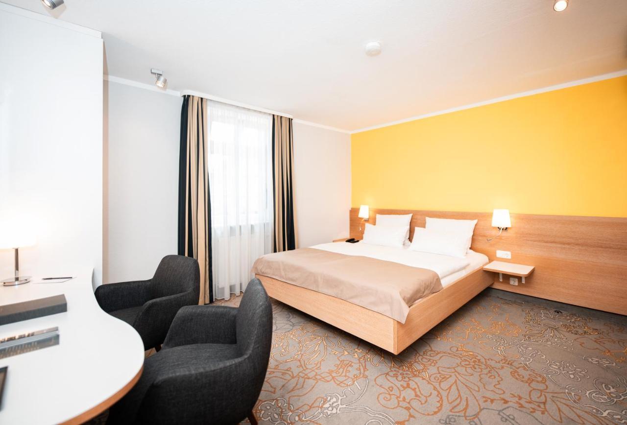 Hotel Tuchhaus 福尔卡赫 外观 照片
